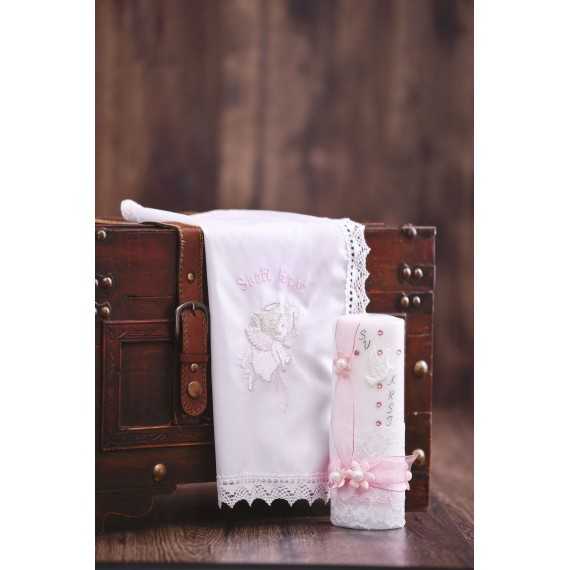 Komplet krstna okrogla mala sveča + krstni prtiček Angel leti s svečko v roki